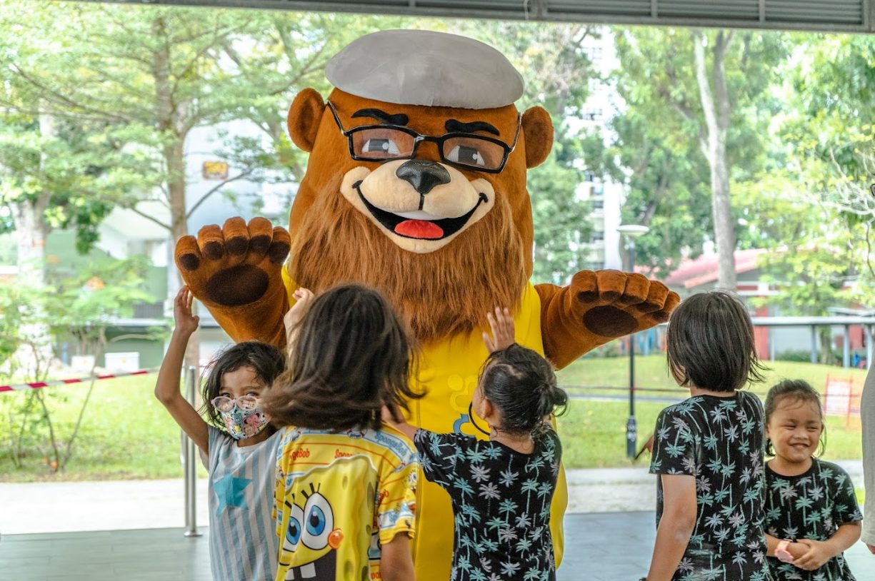 Mascot Enterprise mascot at community event